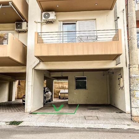 Cozy Apartment St John Халкис Екстериор снимка